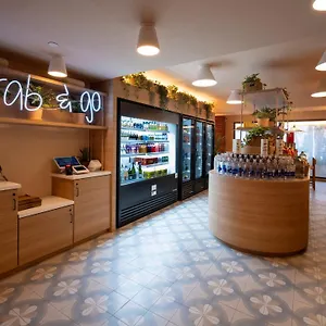 Aparthotel Hibird- And